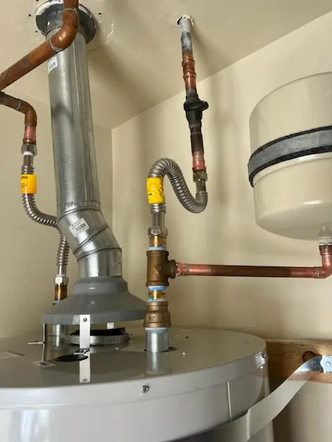 Water heater installation and plumbing repair in Woodmore